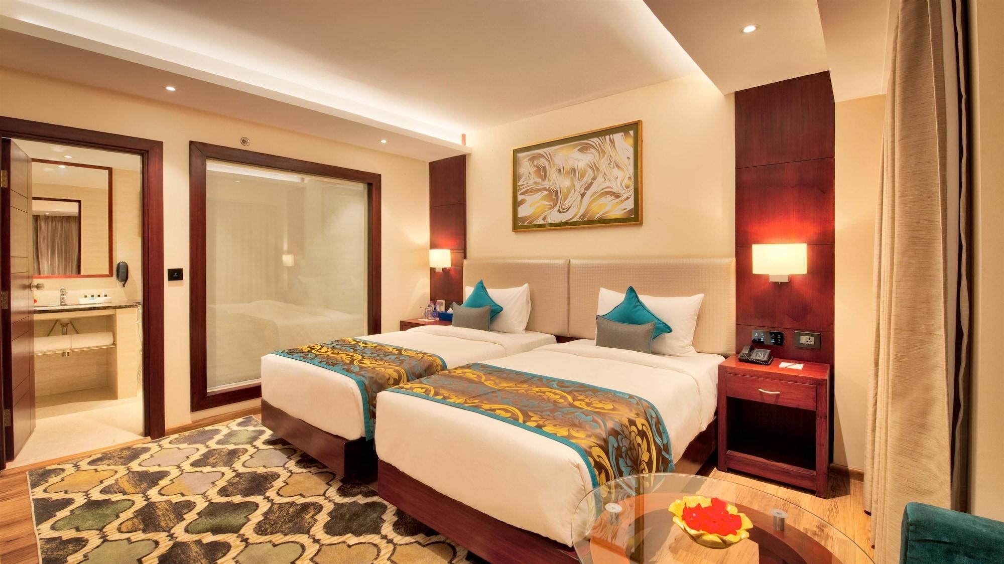 Golden Tulip Essential Jaipur Hotel Buitenkant foto